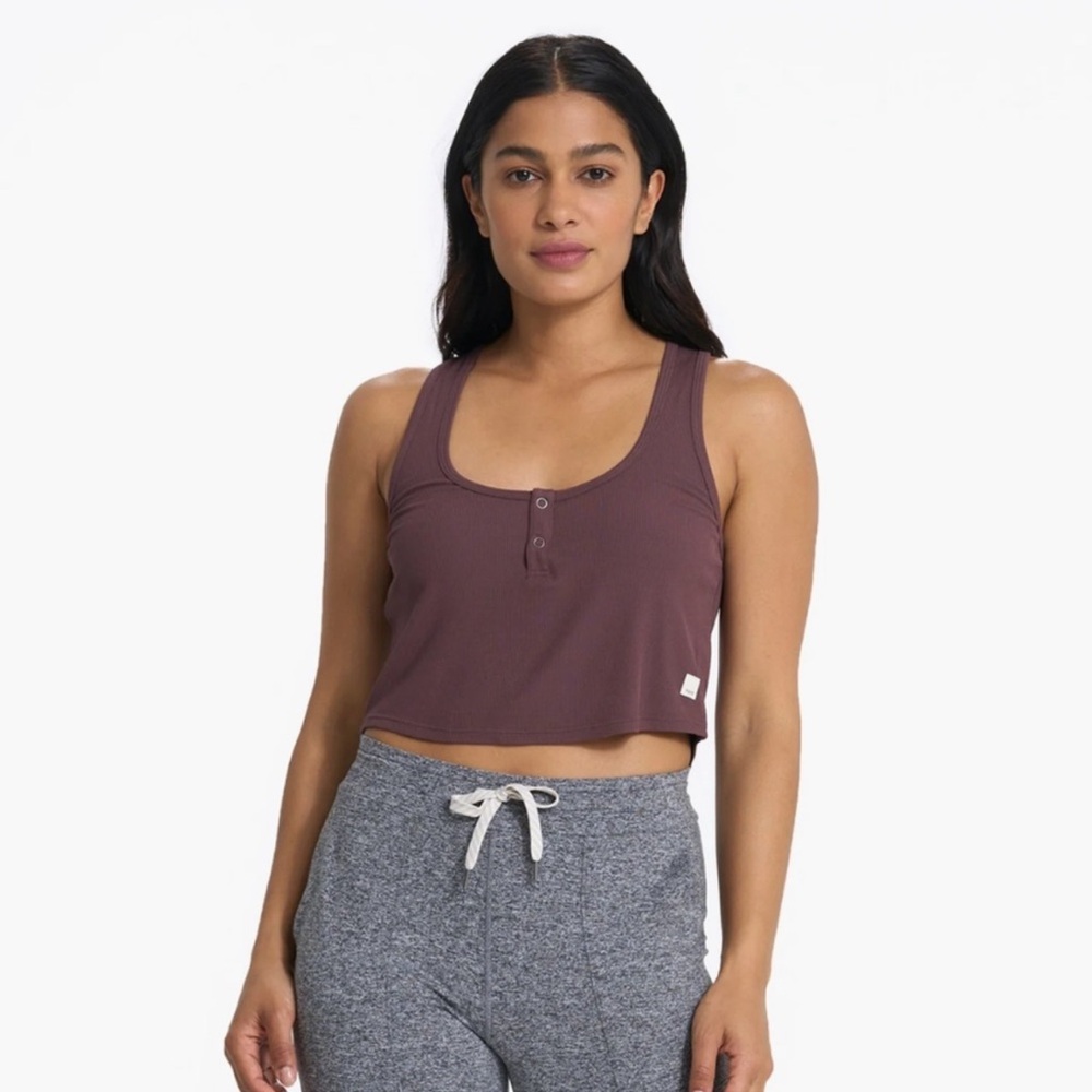 Vuori Crop Tank